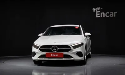 Mercedes-Benz A-Class 2025, 64 км, за 21813.87 USD
