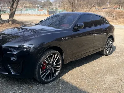 Maserati Levante 2020, 48000 км, за 53170.54 USD
