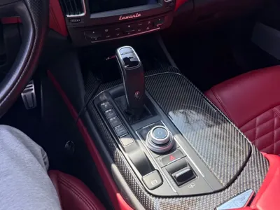Maserati Levante 2020, 48000 км, за 53170.54 USD - фото 8
