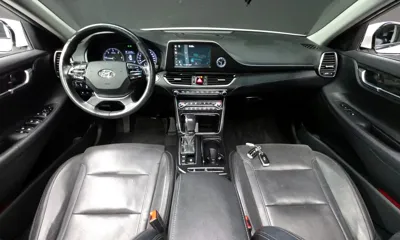 Hyundai Grandeur 2018, 160749 км, за 8024.21 USD - фото 7