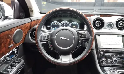 Jaguar XJ 2015, 92343 км, за 12576.15 USD - фото 13