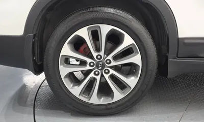 Kia Sorento 2013, 165943 км, за 4529.34 USD
