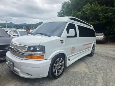 Chevrolet Express Van · 2018 год