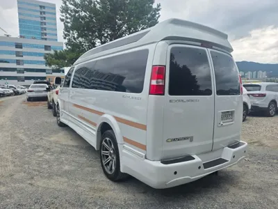 Chevrolet Express Van 2018, 111218 км, за 17226.8 USD