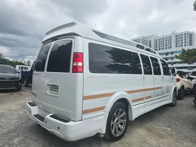 Chevrolet Express Van 2018, 111218 км, за 17226.8 USD