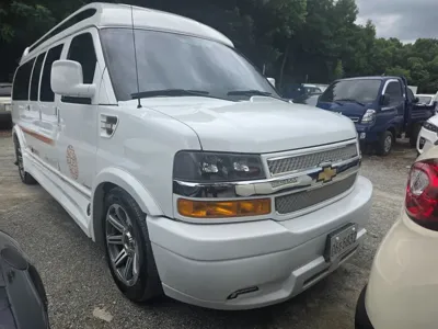Chevrolet Express Van 2018, 111218 км, за 17226.8 USD