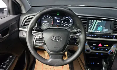 Hyundai Avante 2018, 130931 км, за 5583.29 USD - фото 16