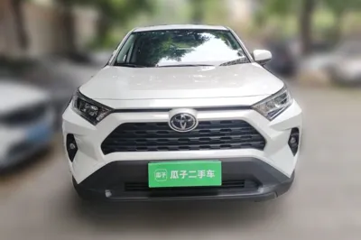 Toyota RAV4 2023, 24900 км, за 16872 USD