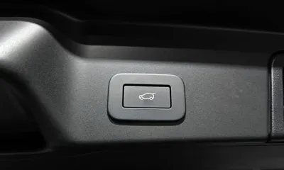 Land Rover Range Rover Evoque 2024, 11268 км, за 34462.56 USD - фото 20