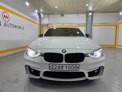 BMW 3-Series · 2015 год