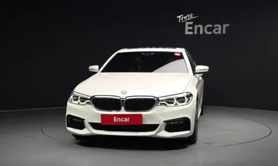 BMW 5-Series 2019, 68381 км, за 20021.01 USD
