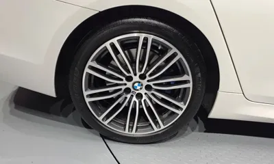 BMW 5-Series 2019, 68381 км, за 20021.01 USD