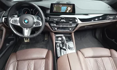 BMW 5-Series 2019, 68381 км, за 20021.01 USD - фото 7