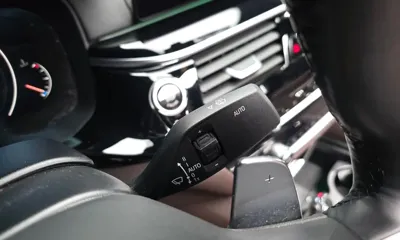 BMW 5-Series 2019, 68381 км, за 20021.01 USD - фото 27