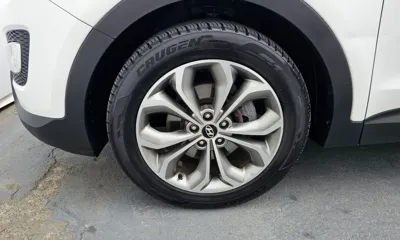 Hyundai Santafe 2014, 105540 км, за 6707.04 USD