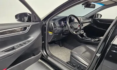 Hyundai Grandeur 2017, 171295 км, за 5285.76 USD - фото 10
