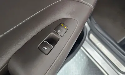 Hyundai Grandeur 2017, 122544 км, за 10113.7 USD - фото 18