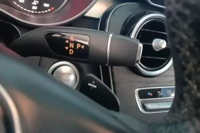 Mercedes-Benz C-Class 2016, 130000 км, за 13605 USD - фото 16