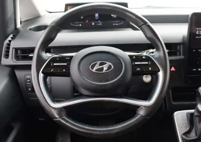 Hyundai Staria 2023, 117006 км, за 3907.01 USD - фото 8