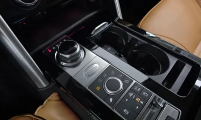 Land Rover Discovery 2018, 109673 км, за 19103.66 USD - фото 9