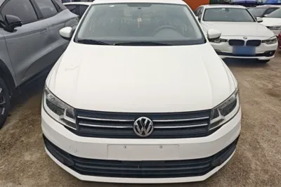 Volkswagen Santana 2021, 57699 км, за 7830 USD