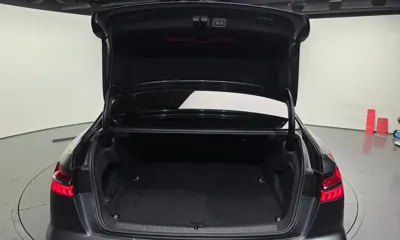 Audi A6 2022, 70634 км, за 18720.43 USD - фото 20