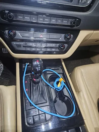 Kia Canival 2018, 133300 км, за 8262.83 USD - фото 9