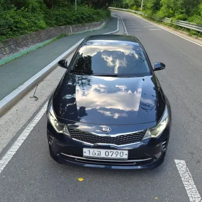 Kia K5 · 2016 год