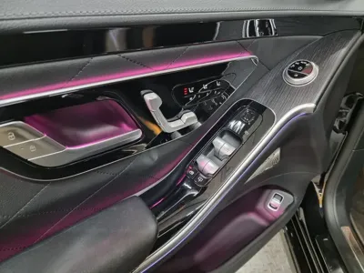 Mercedes-Benz S-Class 2022, 90064 км, за 49510.88 USD - фото 9