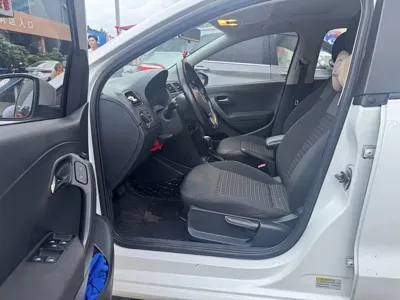 Volkswagen Polo 2019, 38100 км, за 6103.54 USD - фото 7