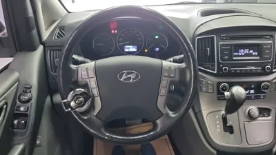 Hyundai Starex 2018, 109703 км, за 12096.78 USD - фото 9