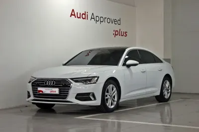 Audi A6 · 2022 год