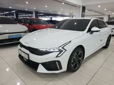 Kia K5 · 2025 год