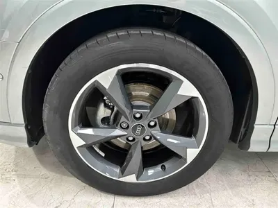 Audi Q3 2023, 16100 км, за 32561.93 USD - фото 20