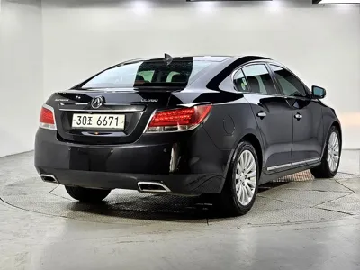 ChevroletGMDaewoo Alpheon 2011, 144000 км, за 1293.64 USD