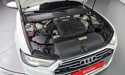 Audi A6 2020, 93258 км, за 17249.46 USD - фото 6