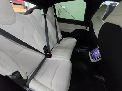 Tesla Model X 2023, 37601 км, за 92543.69 USD - фото 7
