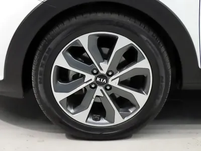 Kia Stonic 2018, 50520 км, за 7085.74 USD