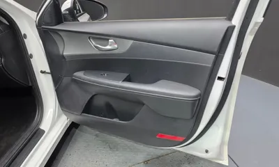 Kia K3 2019, 120906 км, за 7156.34 USD - фото 24