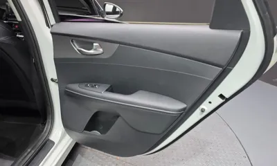 Kia K3 2019, 120906 км, за 7156.34 USD - фото 25