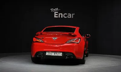 Hyundai Genesis 2014, 146592 км, за 3296.99 USD