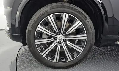 Volvo XC90 2020, 32545 км, за 38748.01 USD