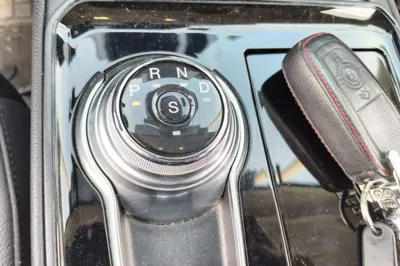 Ford Edge 2020, 59100 км, за 15907 USD - фото 14
