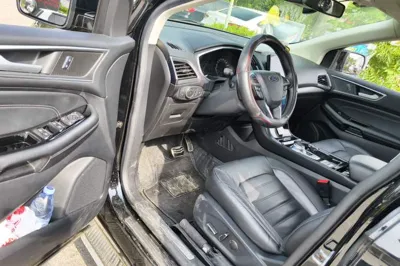 Ford Edge 2020, 59100 км, за 15907 USD - фото 16