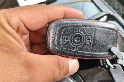 Ford Edge 2020, 59100 км, за 15907 USD - фото 20
