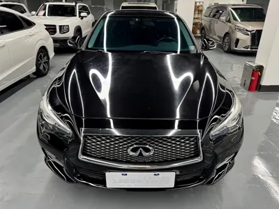Infiniti Q50L · 2017 год