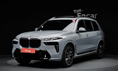 BMW X7 · 2024 год