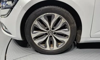 Renault-KoreaSamsung SM6 2017, 80755 км, за 4886 USD