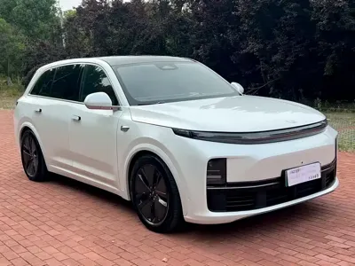 Li Auto Li L7 2024, 51000 км, за 25677.14 USD