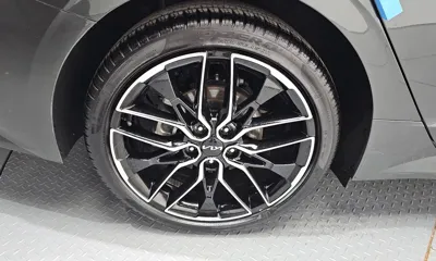 Kia K5 2023, 26432 км, за 14769.59 USD